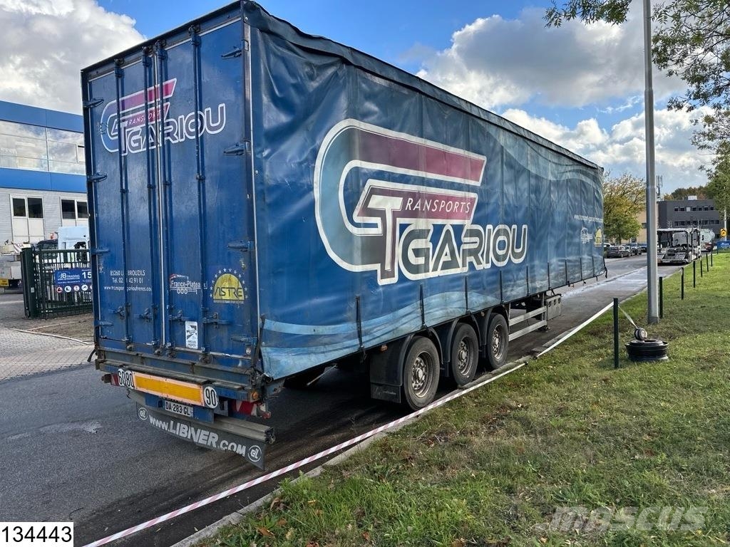 Lecitrailer Tautliner Poluprikolice sa ciradom
