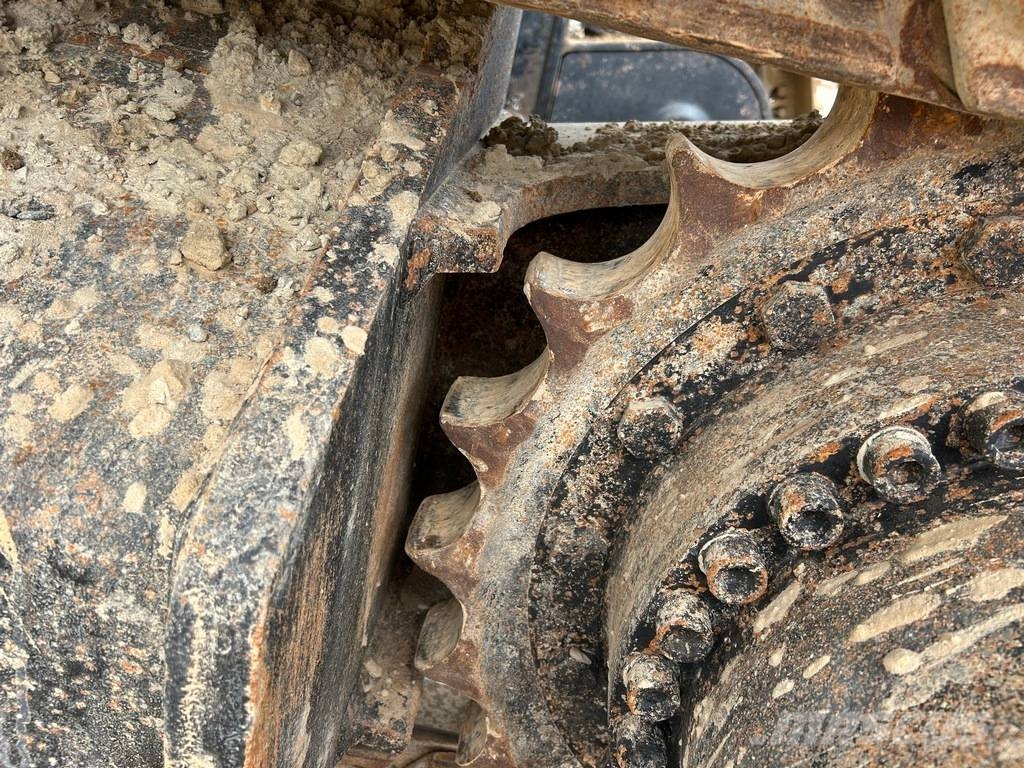 CAT 336 F L - 20m Long Reach Crawler excavators