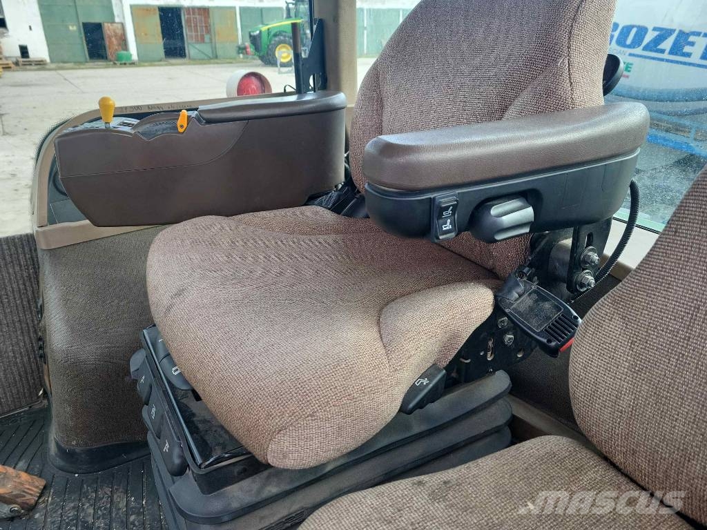 John Deere 8430 Tratores Agrícolas usados
