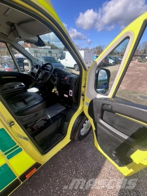 Fiat Ducato A&E Fiat Ducato A&E Vehicle with Stryker Pr Ambulanze