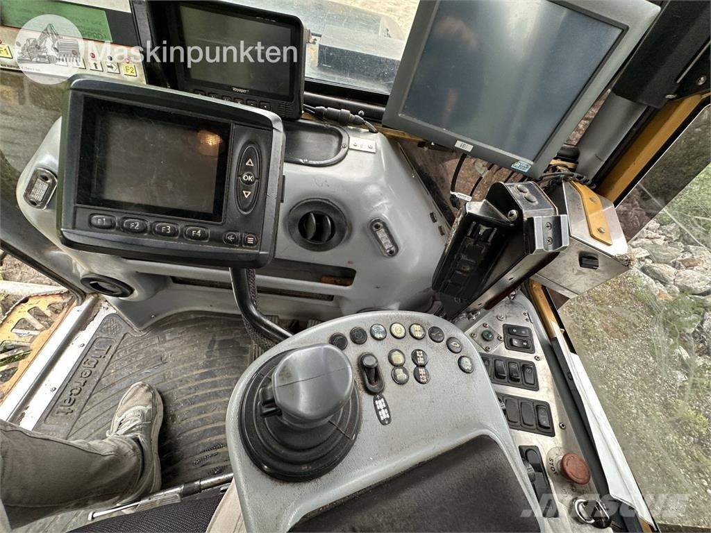 Tigercat 1075C Naudoti miškovežiai (Forvarderiai)