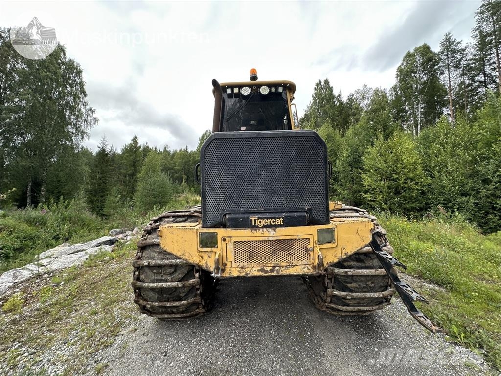 Tigercat 1075C Naudoti miškovežiai (Forvarderiai)