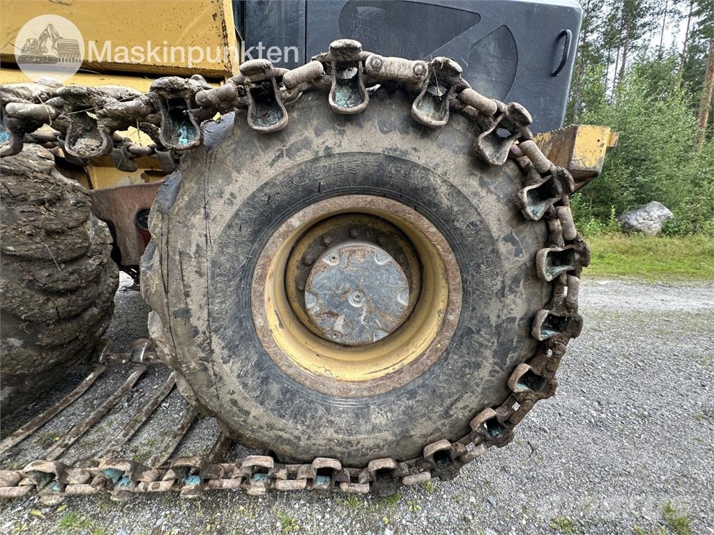 Tigercat 1075C Naudoti miškovežiai (Forvarderiai)