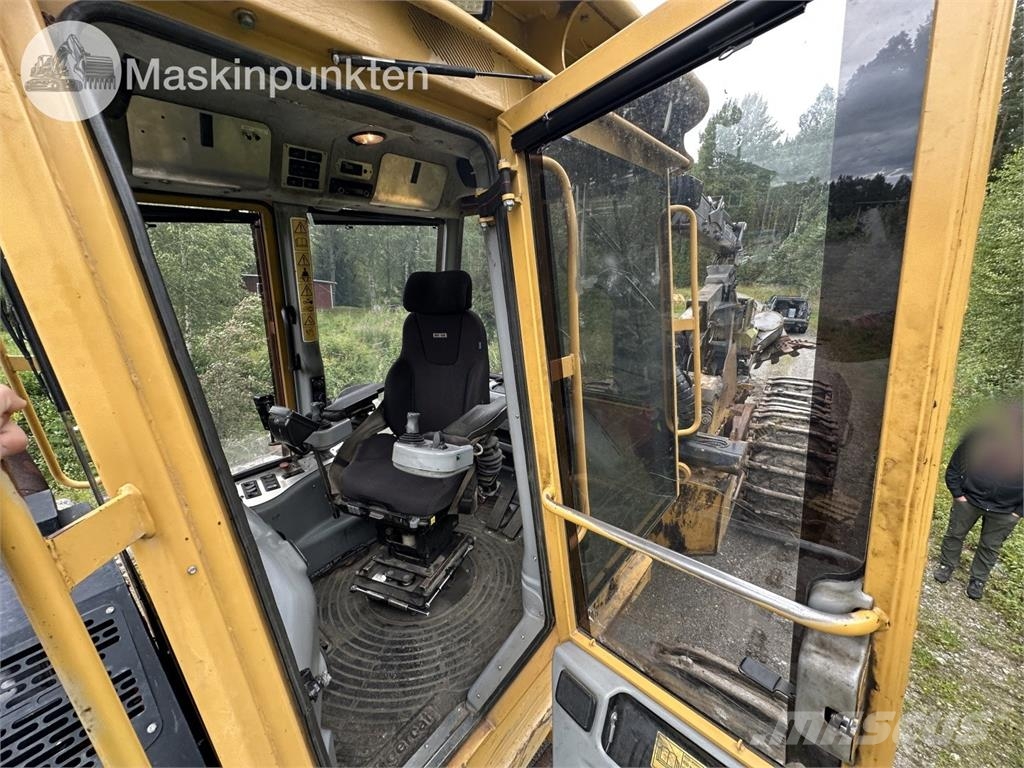 Tigercat 1075C Naudoti miškovežiai (Forvarderiai)