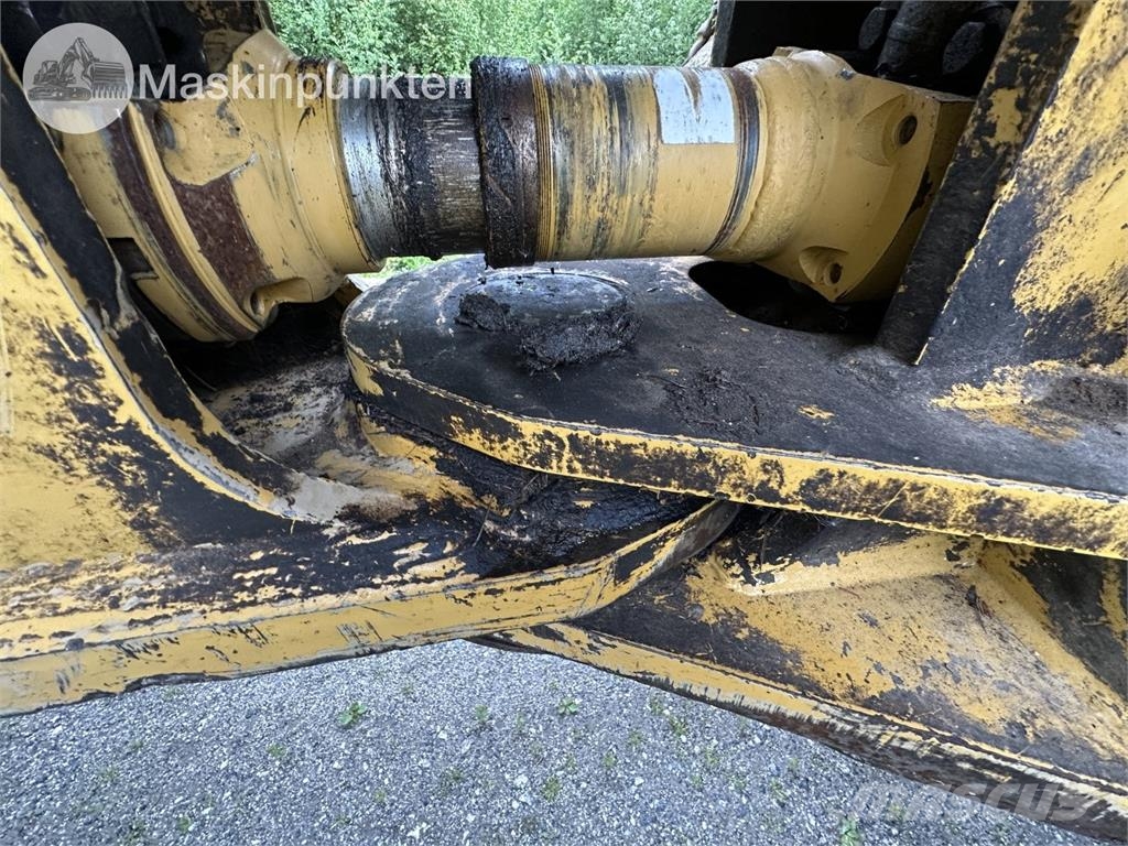 Tigercat 1075C Naudoti miškovežiai (Forvarderiai)