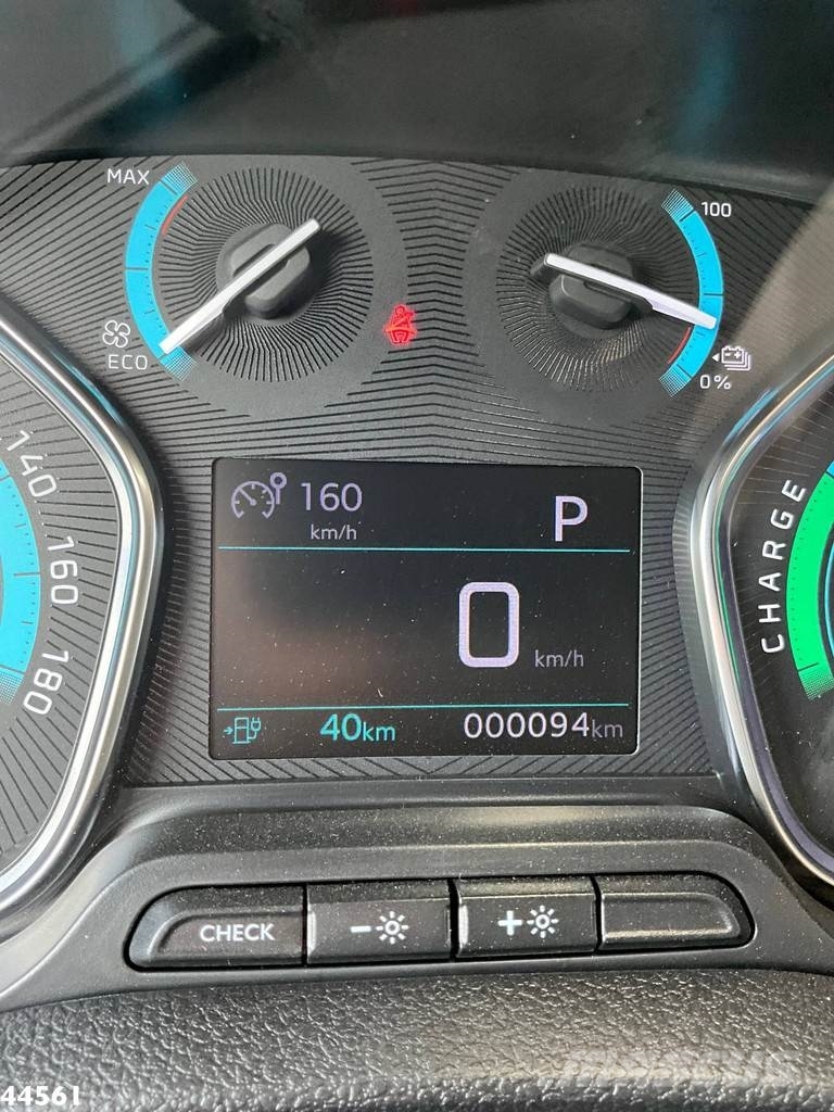 Peugeot E-Expert 100% elektrisch kippende zijlader Müllwagen