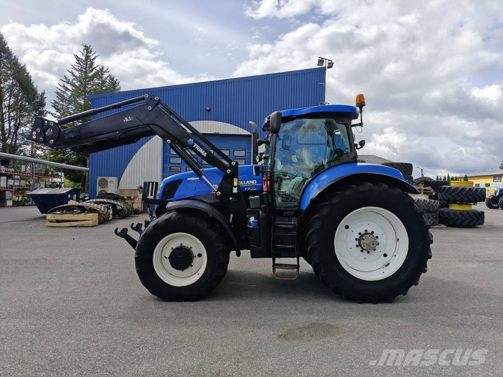 New Holland T 7.235 AC Traktoren