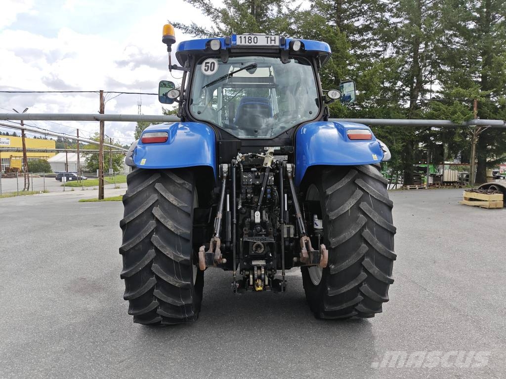 New Holland T 7.235 AC Traktoren