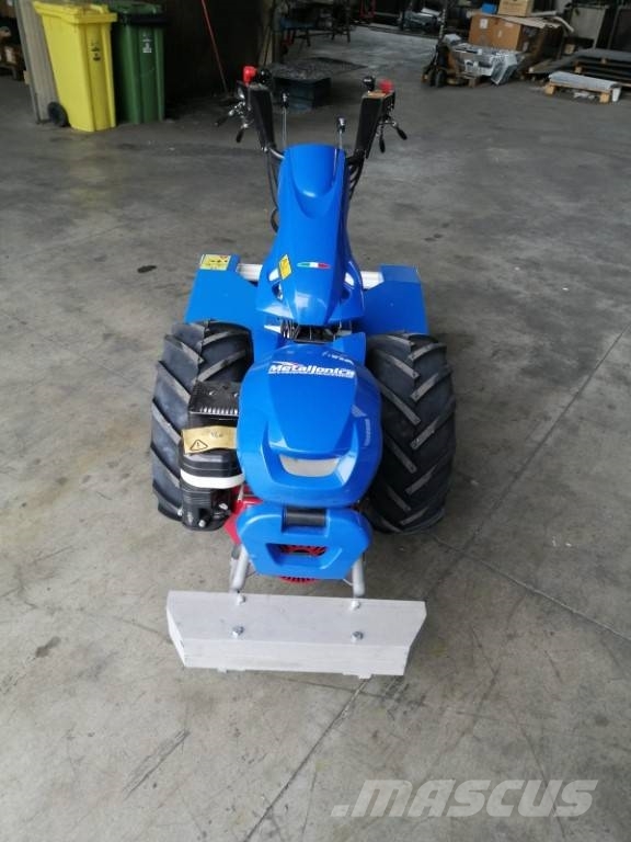 Metaljonica Strandrenser Motocoltivatori e trattori due ruote motrici