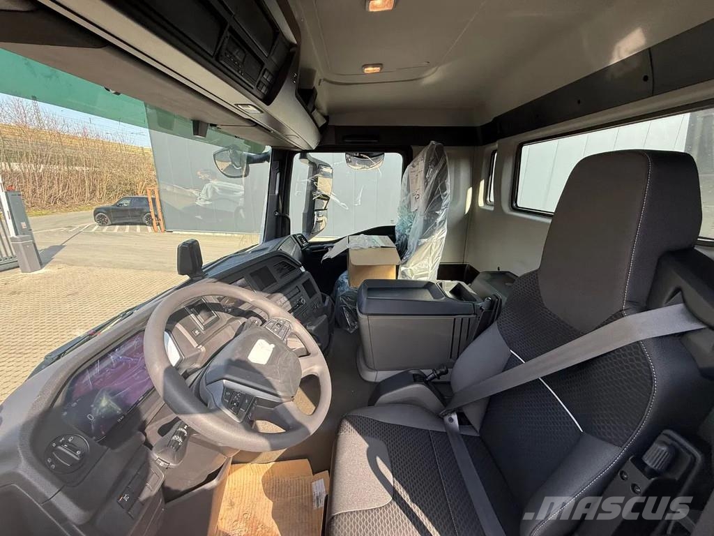 MAN TGS 41.440 MAN TGS 41.440 8x4 Abrollkipper + Kran Hook lift trucks