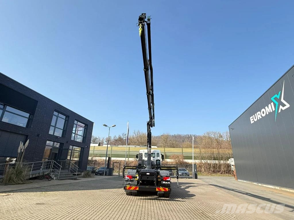 MAN TGS 41.440 MAN TGS 41.440 8x4 Abrollkipper + Kran 工程吊钩车