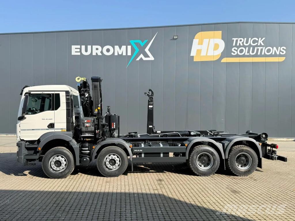 MAN TGS 41.440 MAN TGS 41.440 8x4 Abrollkipper + Kran Hook lift trucks