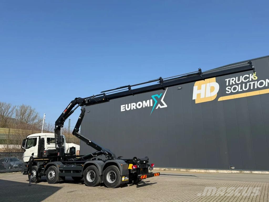 MAN TGS 41.440 MAN TGS 41.440 8x4 Abrollkipper + Kran Hook lift trucks