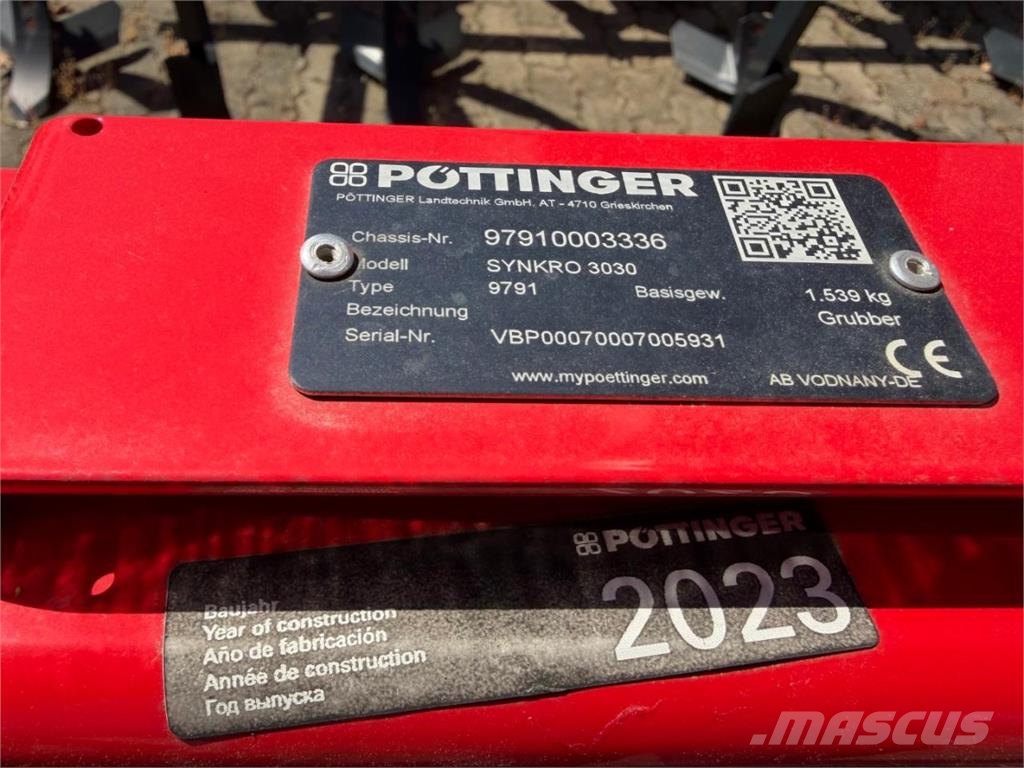 Pöttinger SYNKRO 3030 Cultivators