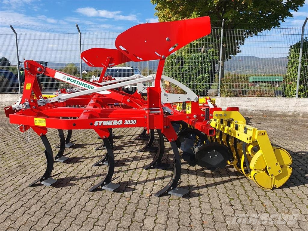 Pöttinger SYNKRO 3030 Cultivators