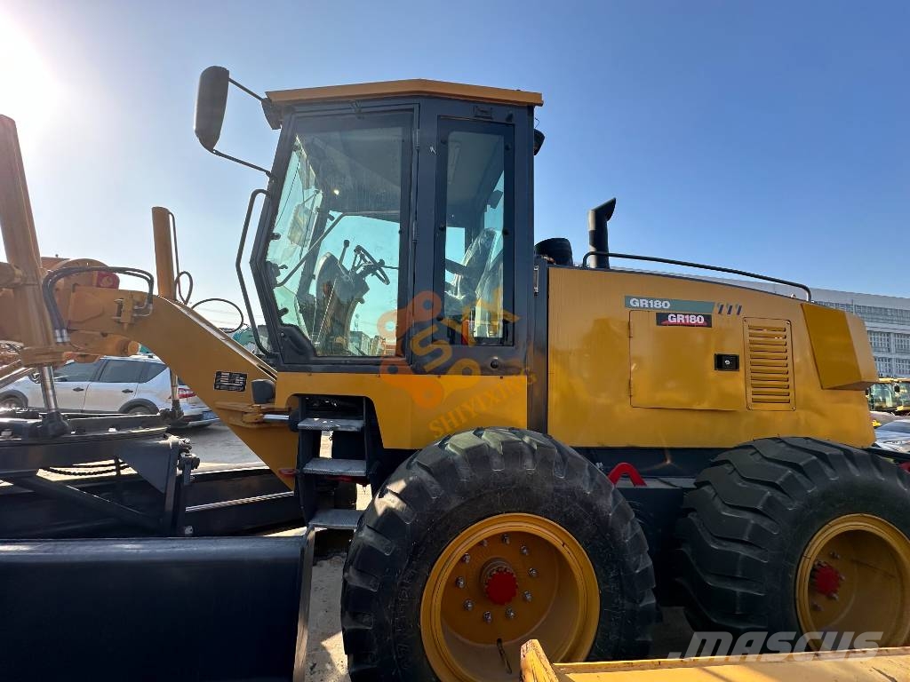 XCMG GR 180 Gréderek