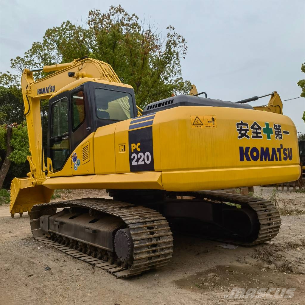 Komatsu PC 220-7 Εκσκαφείς με ερπύστριες