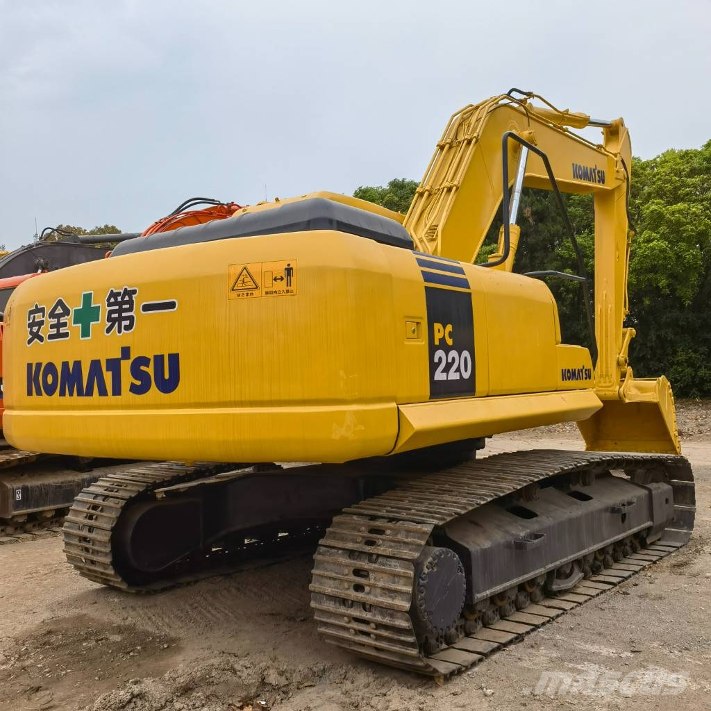 Komatsu PC 220-7 Εκσκαφείς με ερπύστριες