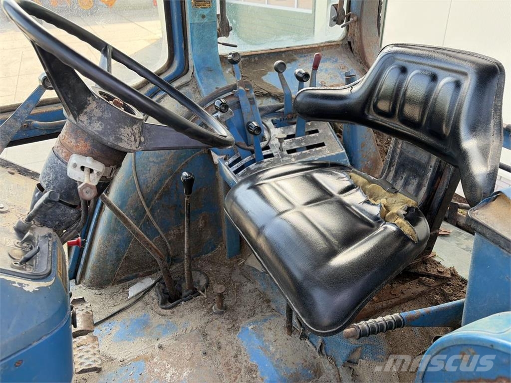 Ford 6710 4wd front loader Traktorji