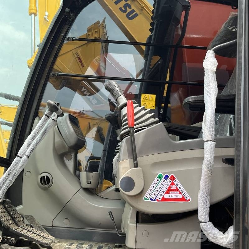Hitachi ZX 240 Εκσκαφείς με ερπύστριες