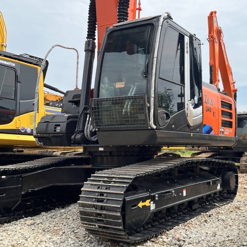 Hitachi ZX 240 Εκσκαφείς με ερπύστριες