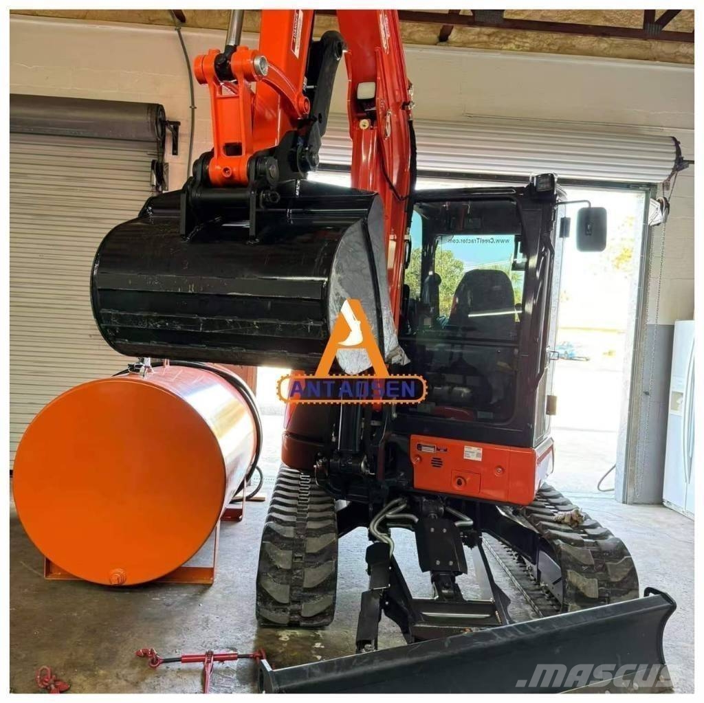 Kubota U55-5 Mini rýpadla < 7t