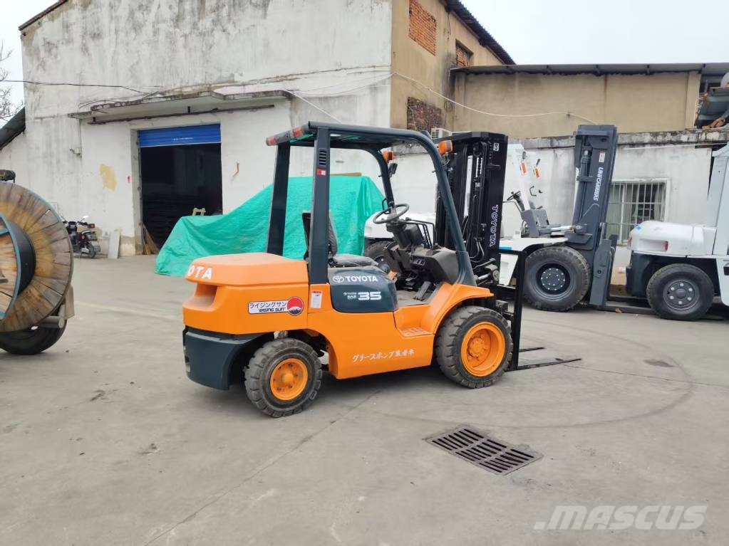 Toyota 7 FD 35 N Πετρελαιοκίνητα Κλαρκ