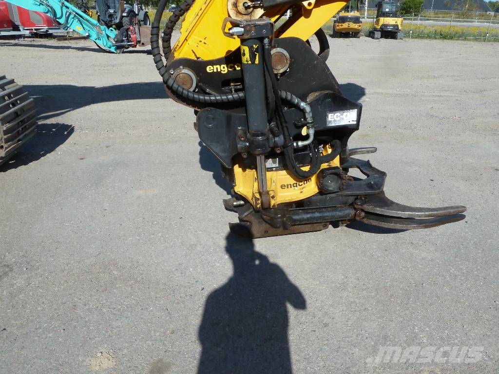 JCB 220X LC 大型油圧ショベル12t以上(パワーショベル・ユンボ)