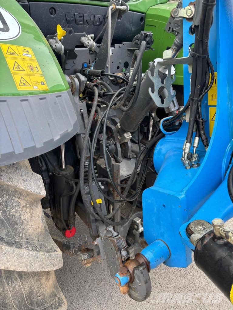 Fendt 724 S4 PROFI + Трактори
