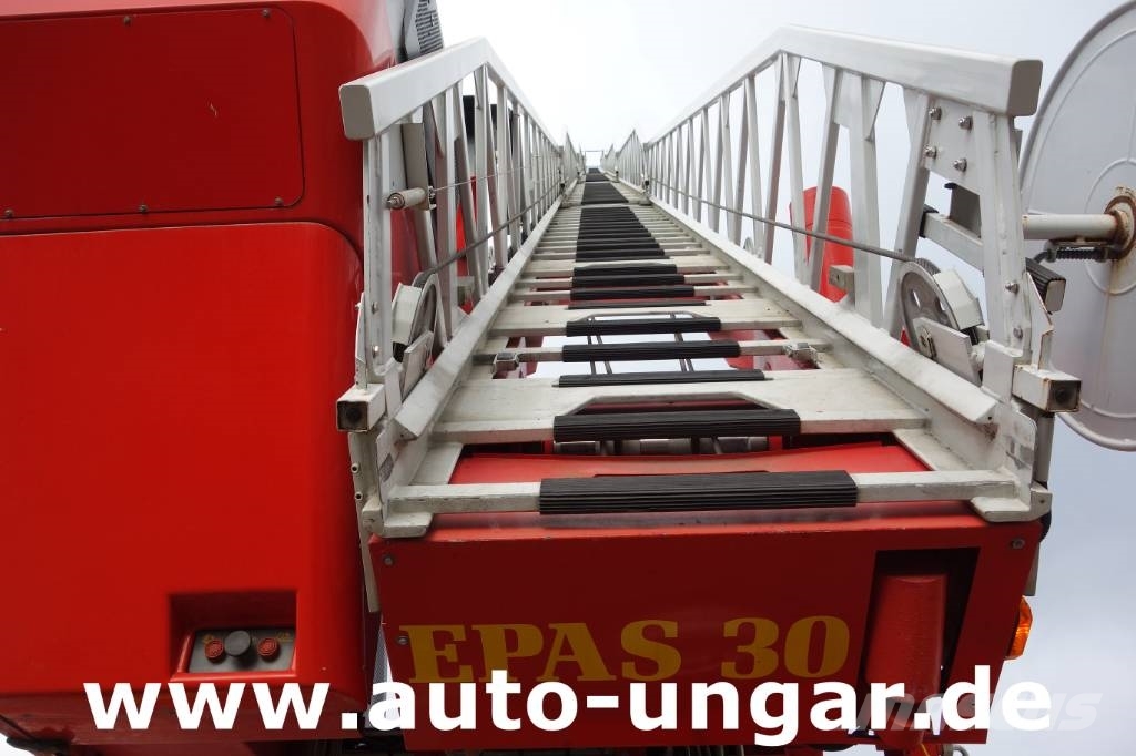 Iveco Eurocargo 130E24 Camiva Metz EPAS 30 DLK Feuerwehr 소방차