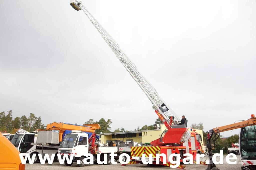 Iveco Eurocargo 130E24 Camiva Metz EPAS 30 DLK Feuerwehr 소방차