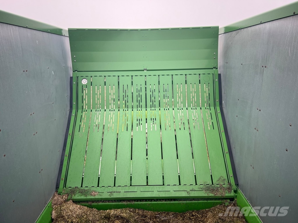 Bergmann Shuttle 470K Причепи із самозавантаженням