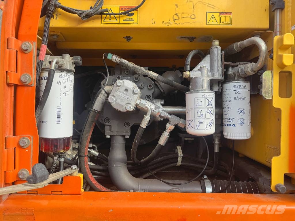 Volvo EW 160 B Wielgraafmachines