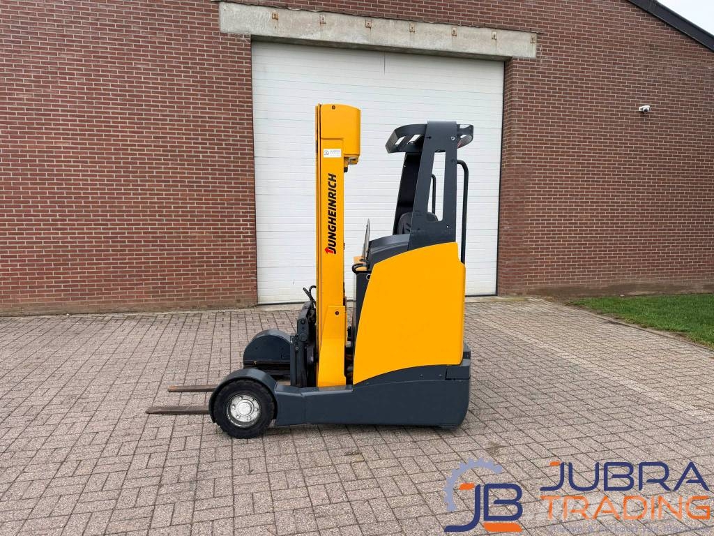 Jungheinrich ETVC16 Empilhadores Elevadores