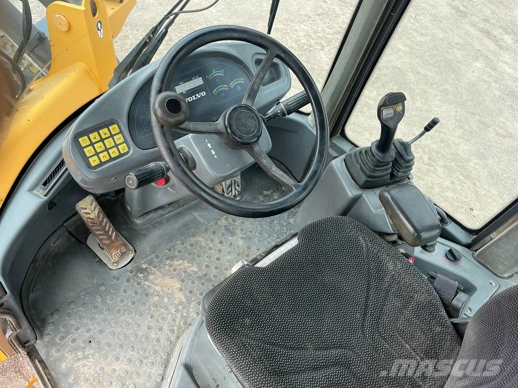 Volvo L 35 B-Z 轮式装载机