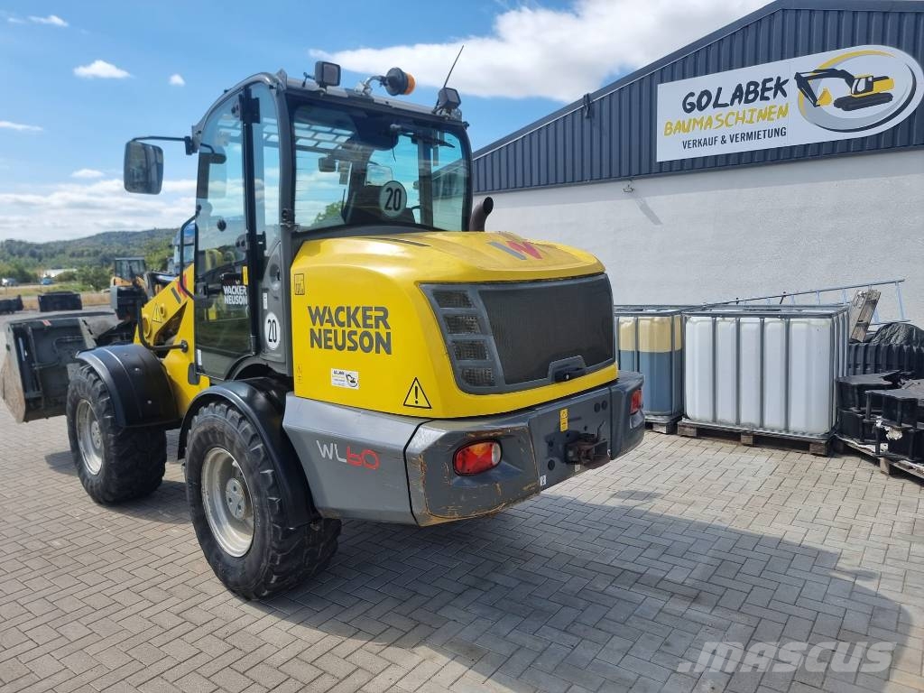 Wacker Neuson WL 60 لوادر بعجل