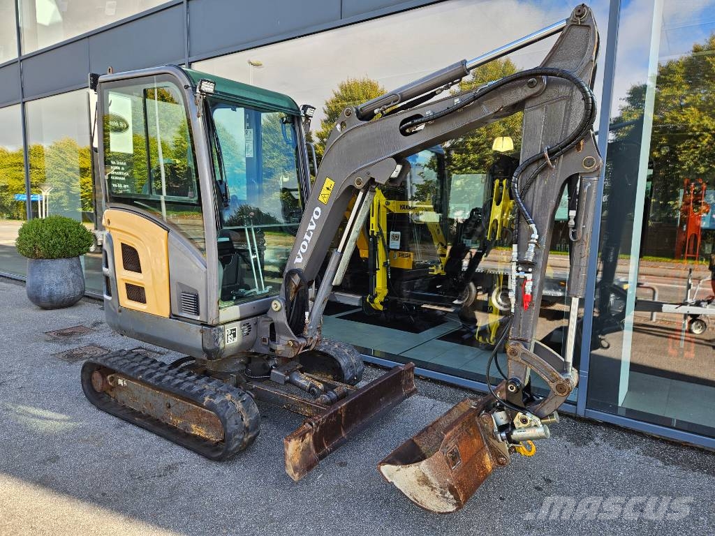 Volvo EC 20 C Mini pelle < 7t