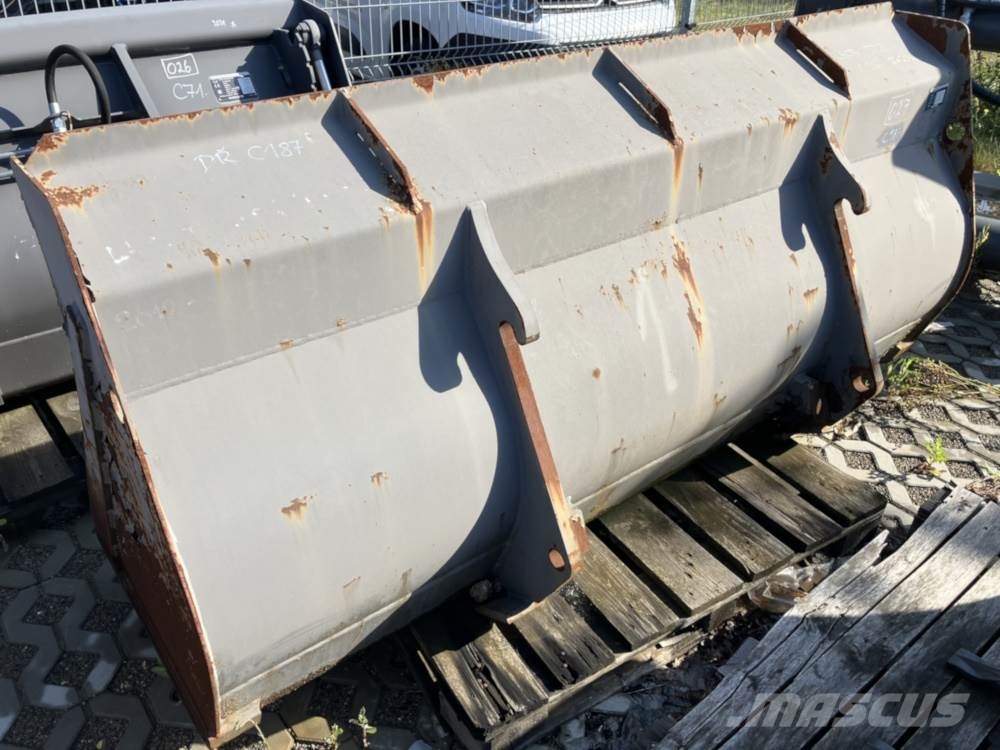 Volvo Schaufel mit Zähnen TPZ Baldes