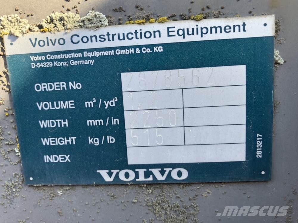 Volvo Schaufel mit Zähnen TPZ Baldes