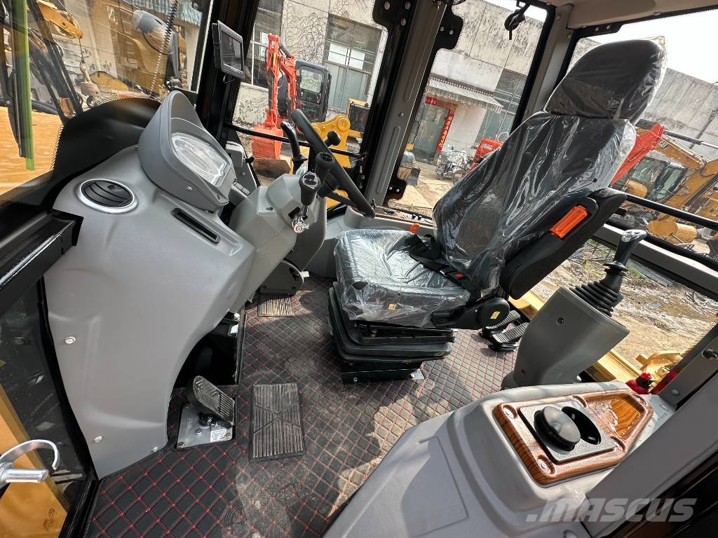 CAT 432 F 2026 brand New machine Rovokopači