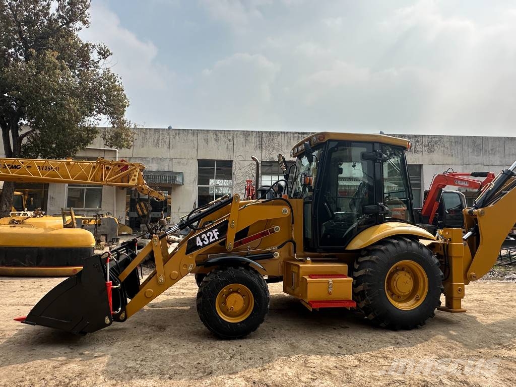 CAT 432 F 2026 brand New machine Rovokopači