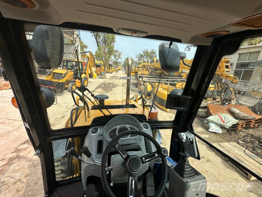 CAT 432 F 2026 brand New machine Rovokopači