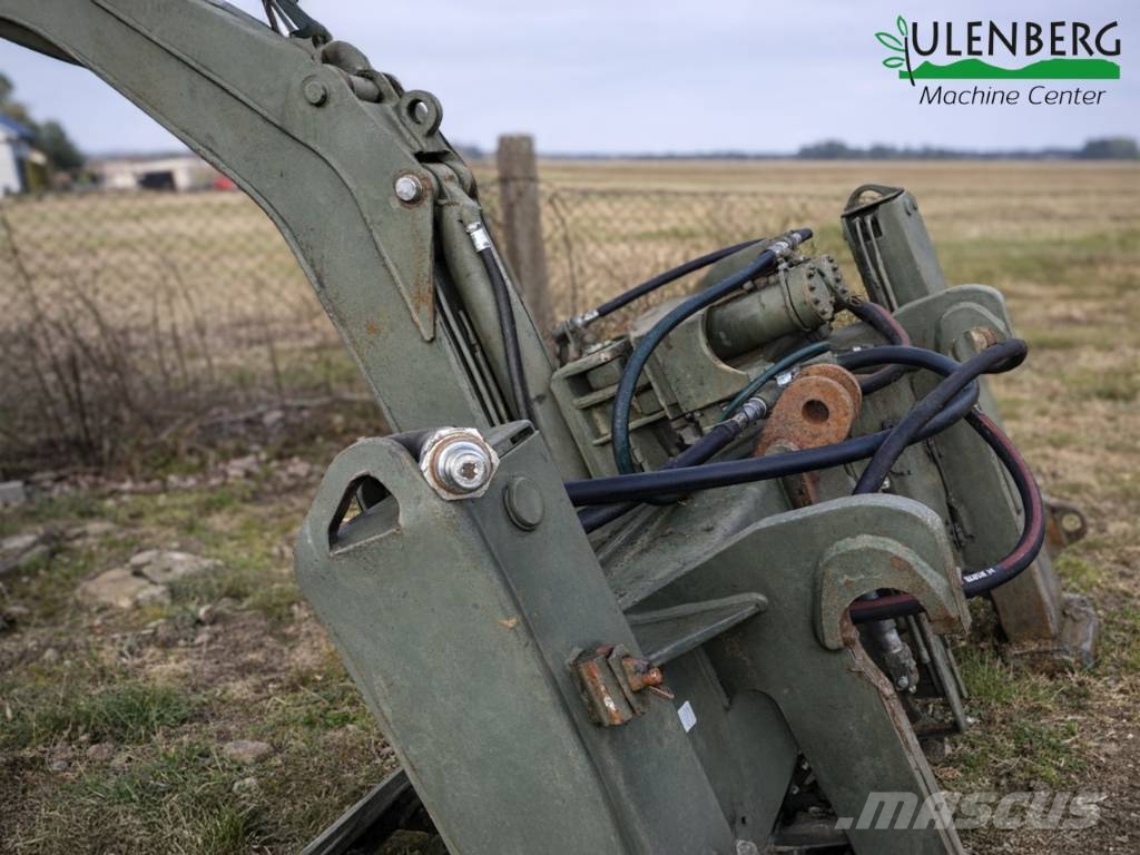 Schaeff HT22B/WT Speciális kotrók