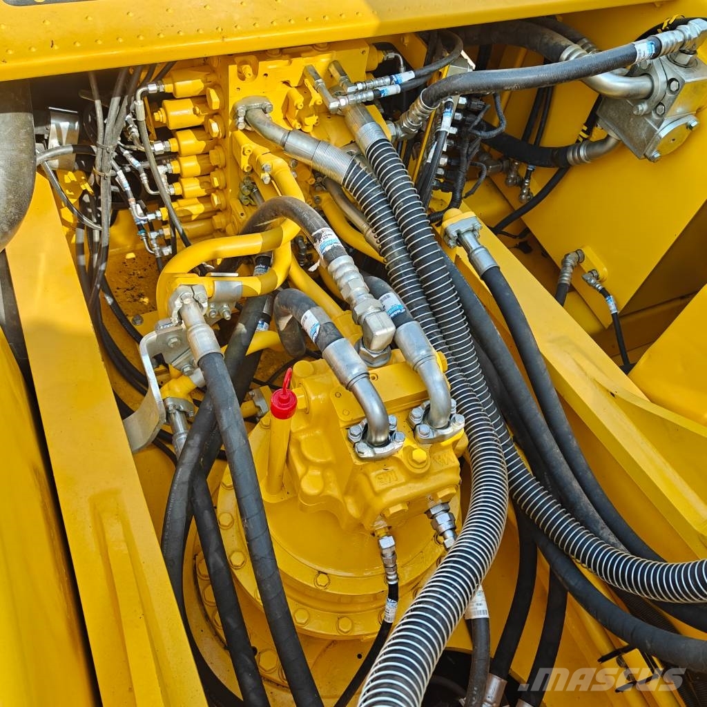 Komatsu 350—8 Εκσκαφείς με ερπύστριες