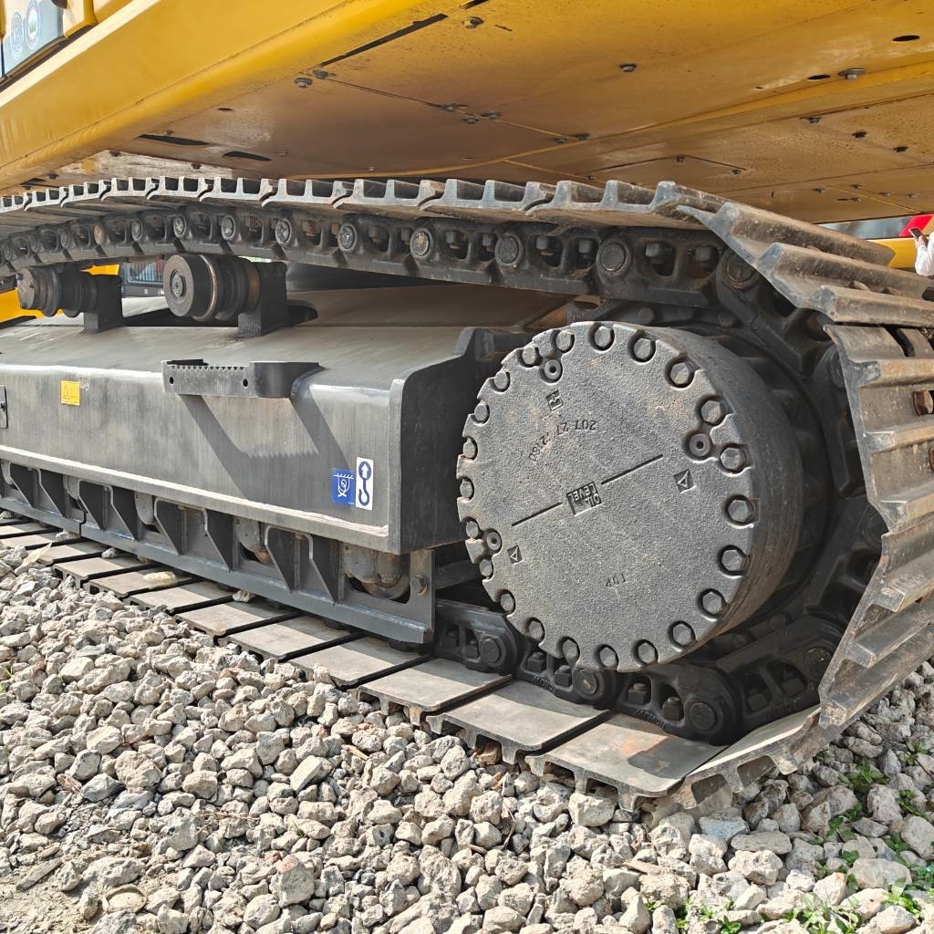 Komatsu 350—8 Εκσκαφείς με ερπύστριες