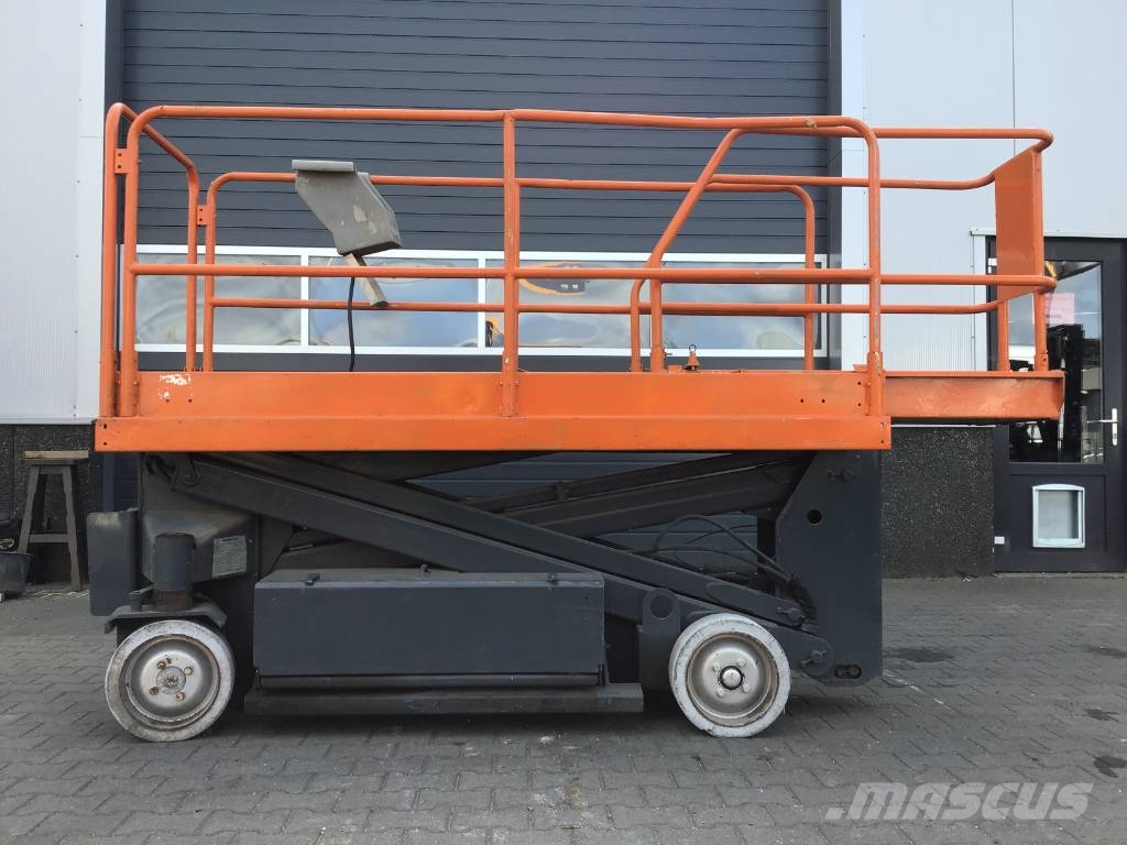 UpRight SL20 Scheren-Arbeitsbühnen