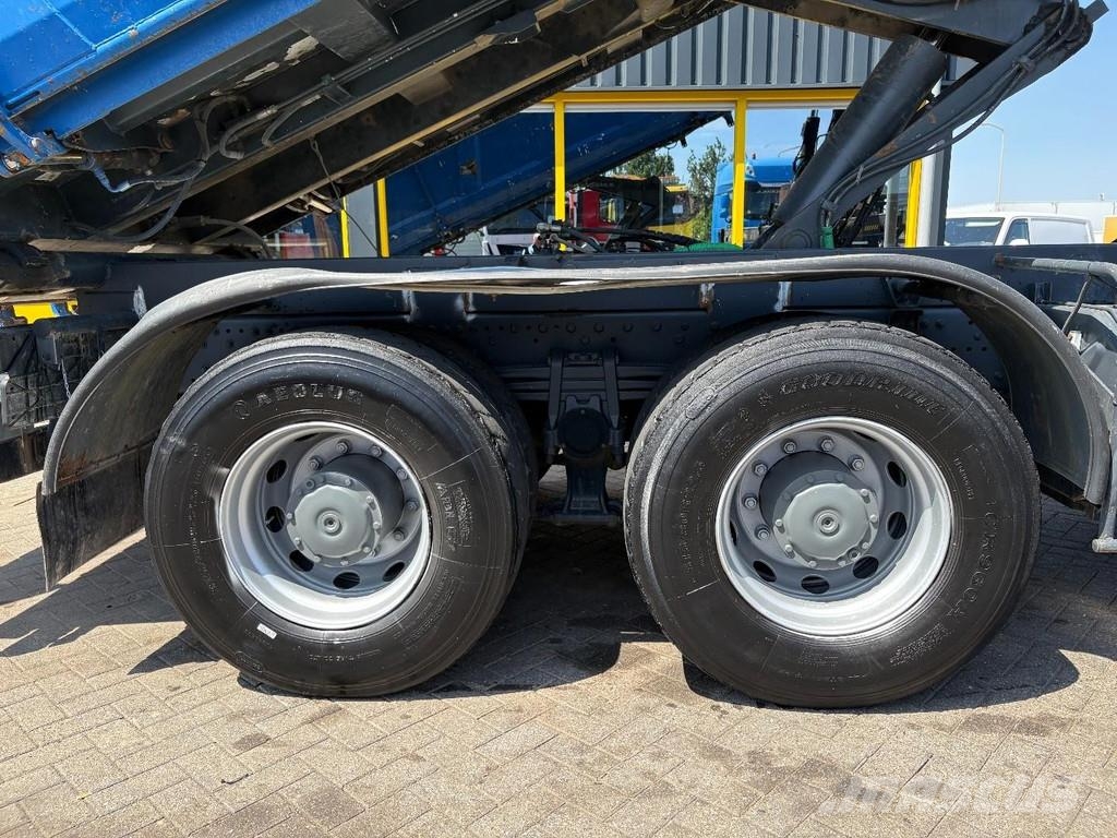 Mercedes-Benz Axor 2633 + HIAB 220 C + REMOTE + 6X4 + 3 SIDE TIP 自卸式货车