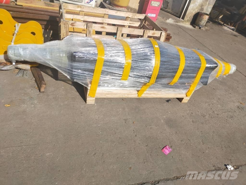XCMG Rear axle housing assembly 275101778 Ostale komponente
