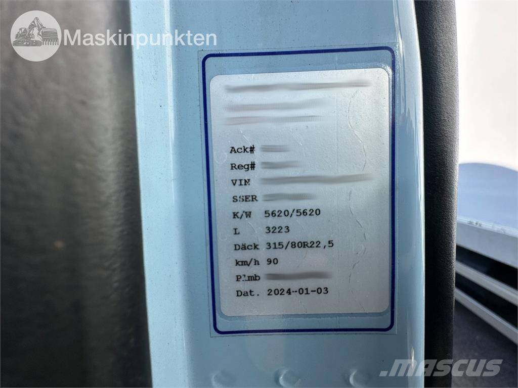 Volvo FM 6*2 Skip loader