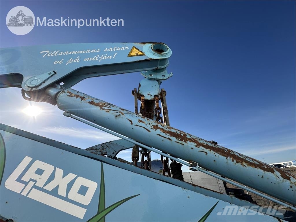Volvo FM 6*2 Skip loader